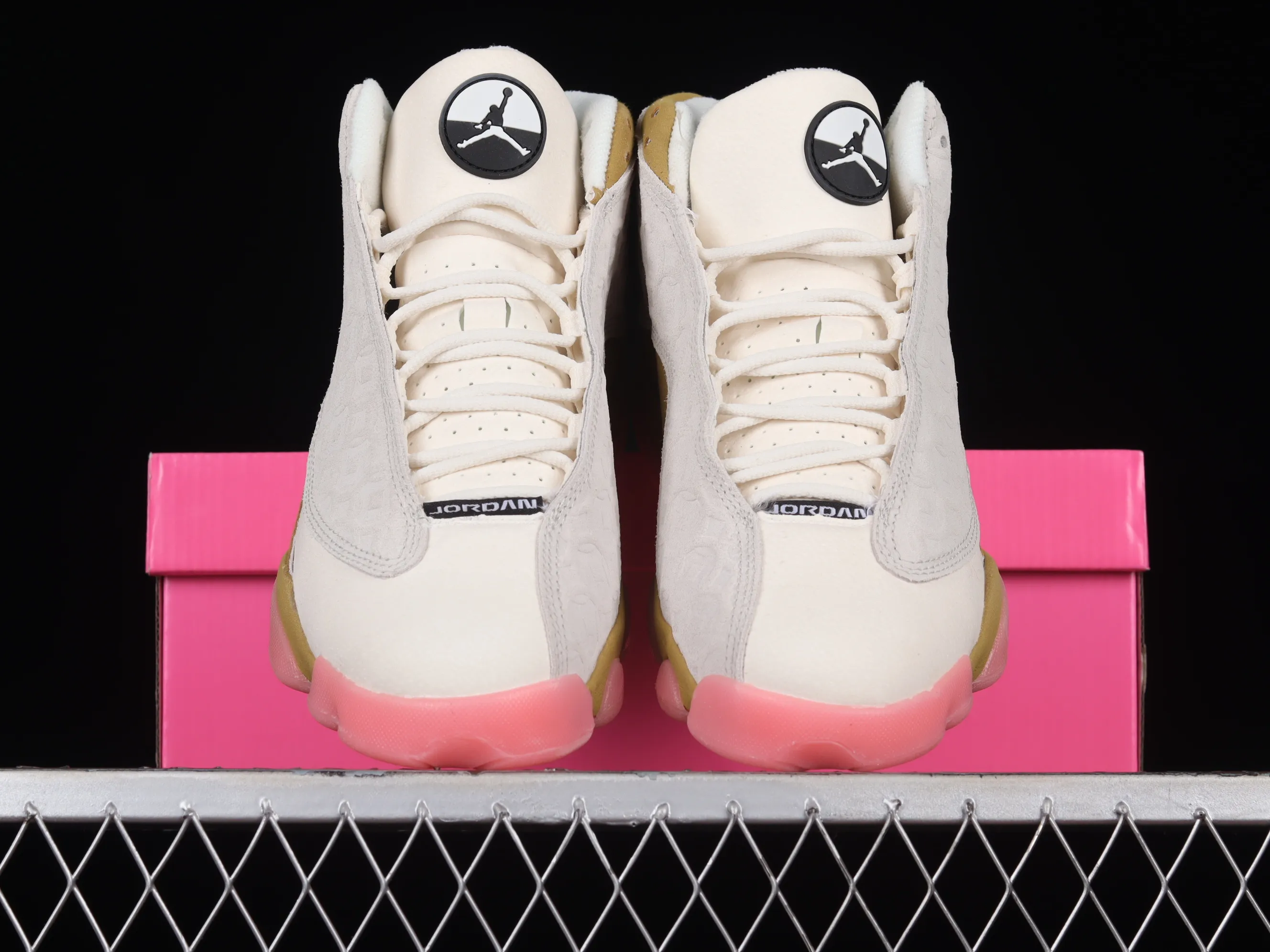 All categories Air Jordan Jordan series basketball shoes Air Jordan 13 cost-effective version Air Jordan 13 RETRO CNY AJ13 Jordan 13 celebrates the Chinese New Year Copper coins white and yellow powder CW4409-100